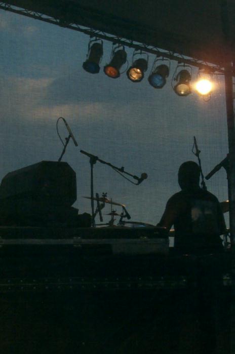 Zimbabwean Drummer Through The Screen